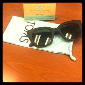 Toms name brand sun glasses , brand new .
